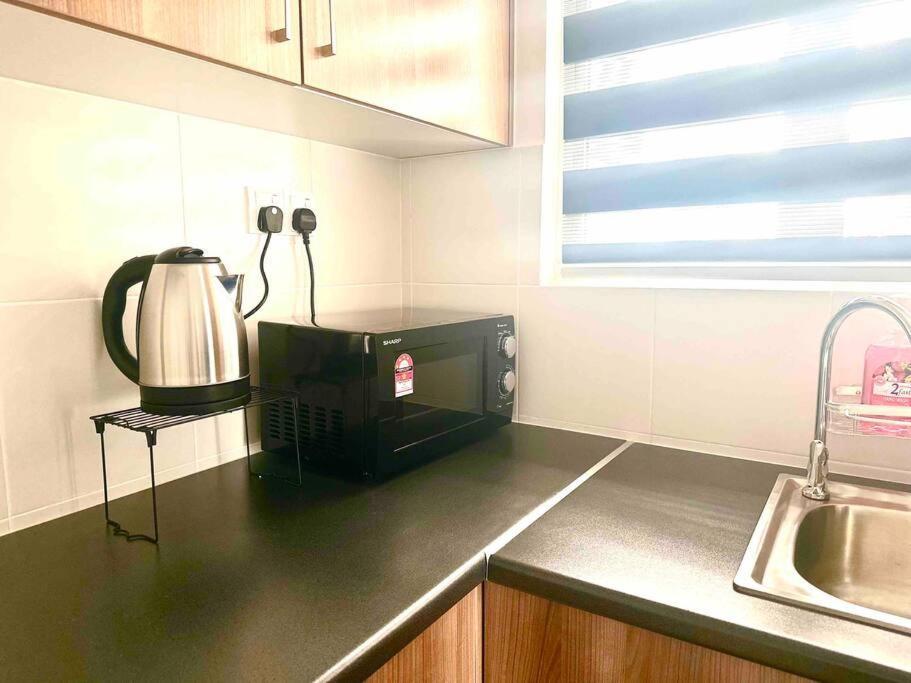 Apartment Af 2 Bedrooms 15mins To Klia Free Wifi Netflix